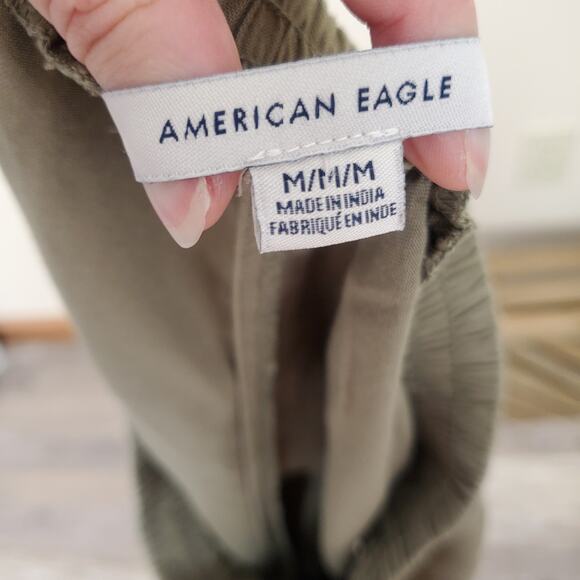American Eagle Ruffle Shorts Olive Green Medium - Picture 5 of 7